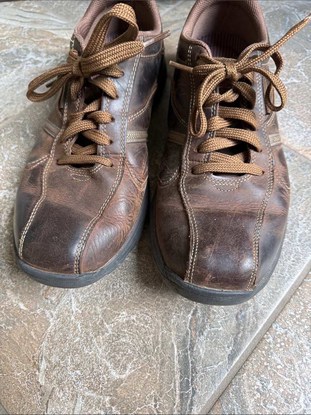 Skechers Men's Brown Leather Lace-Up shoes - Picture 3 of 8